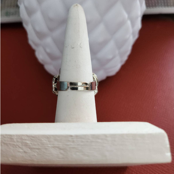 Flower Statement Ring with Deep Blue Rhinestones in Antique Silver Tone - Picture 3 of 3